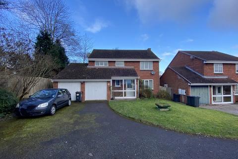 19 Kensington Drive, Sutton Coldfield, B74 4UD