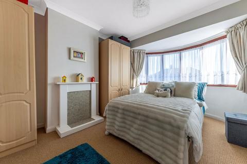16 Goodwin Drive, Sidcup, DA14 4PA