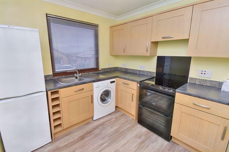 Auchinvole Crescent, Kilsyth 2 bed semidetached bungalow for sale £189,995