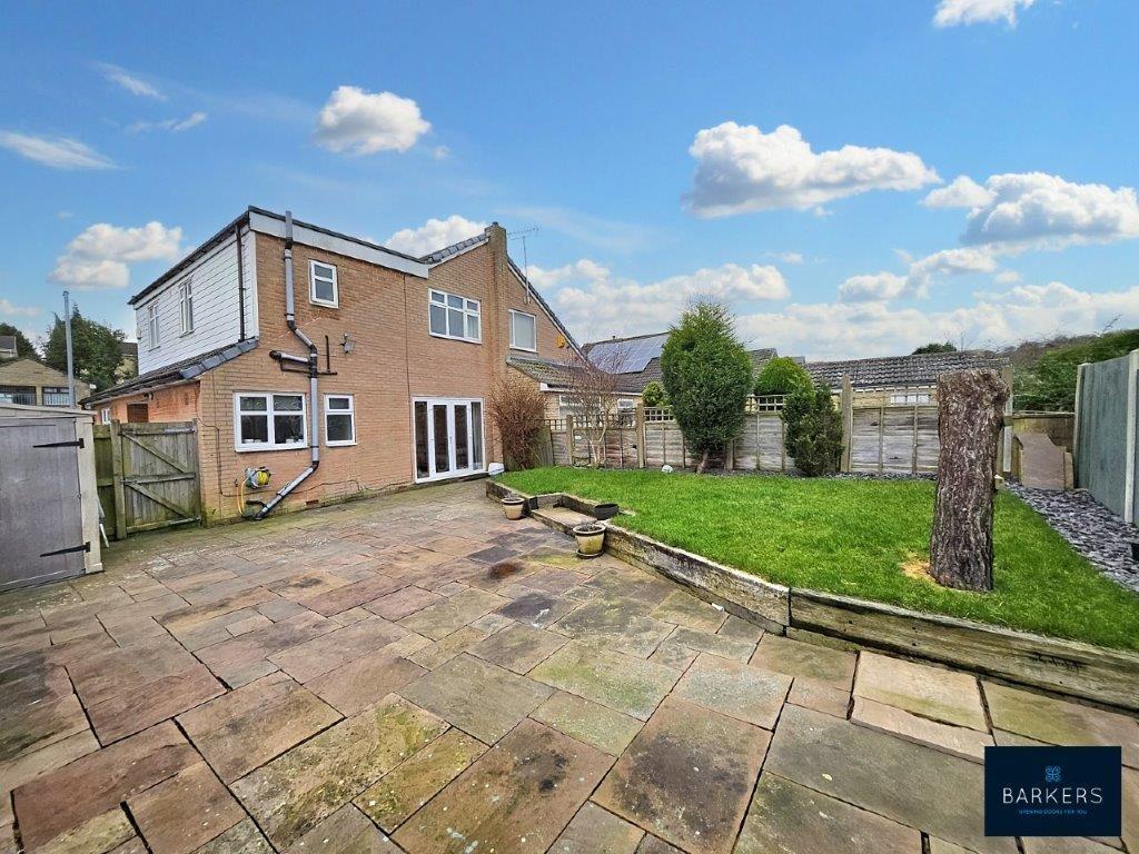 Carlinghow Lane, Batley 3 bed semidetached house for sale £249,995