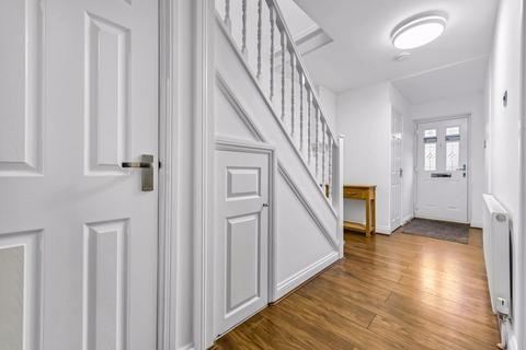 4 bedroom detached house for sale, Wexham Street, Slough