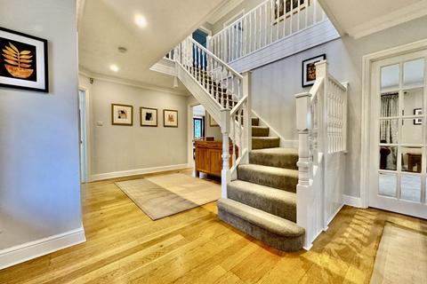 2, Orchard Mill Riversdale, Bourne End, SL8 5XP