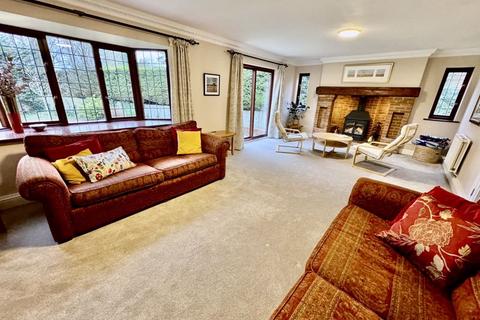 2, Orchard Mill Riversdale, Bourne End, SL8 5XP