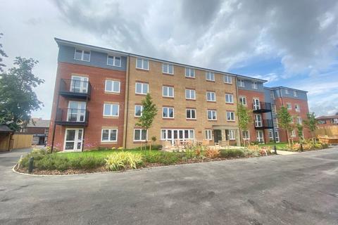 2 bedroom flat for sale, Thackeray Lodge, Trinity Street, Fareham PO16