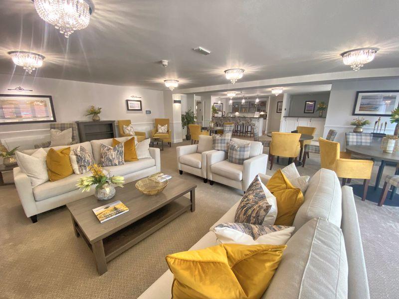 Owners' Lounge