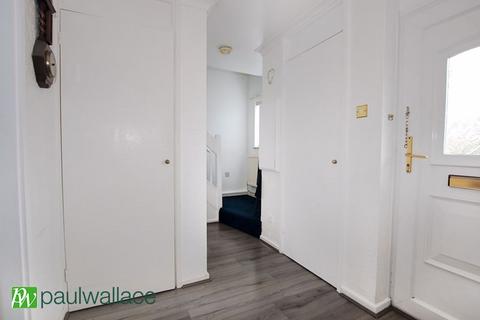 12 Glamis Close, Cheshunt, Waltham Cross, EN7 6JB