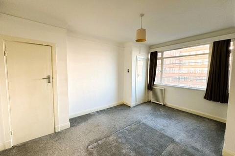 1 bedroom apartment to rent, Du Cane Court Balham High Road Balham SW17 7JG