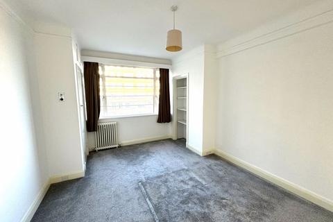 1 bedroom apartment to rent, Du Cane Court Balham High Road Balham SW17 7JG