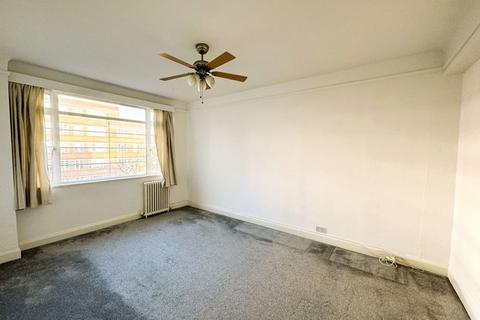 1 bedroom apartment to rent, Du Cane Court Balham High Road Balham SW17 7JG