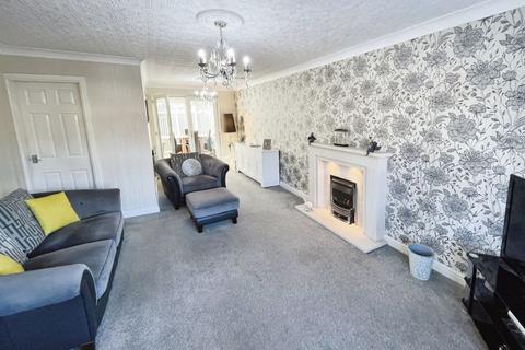 3 bedroom detached house for sale, Caton Close, Bury