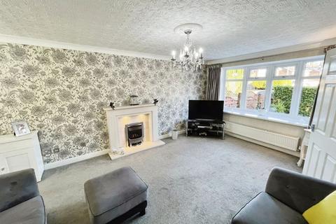 3 bedroom detached house for sale, Caton Close, Bury