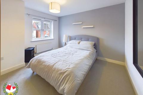 59 Fauld Drive Kingsway, Quedgeley, Gloucester, GL2 2HZ
