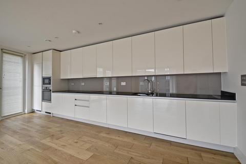 3 bedroom apartment to rent - Durham Wharf Drive, Brentford TW8