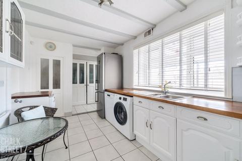 186 Burrow Road, Hainault, Chigwell, IG7 4NH