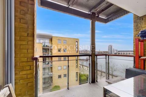 2 bedroom apartment for sale, Hudson Court, London