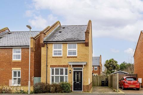 2 bedroom detached house for sale, Hyde Mews, Christchurch, BH23
