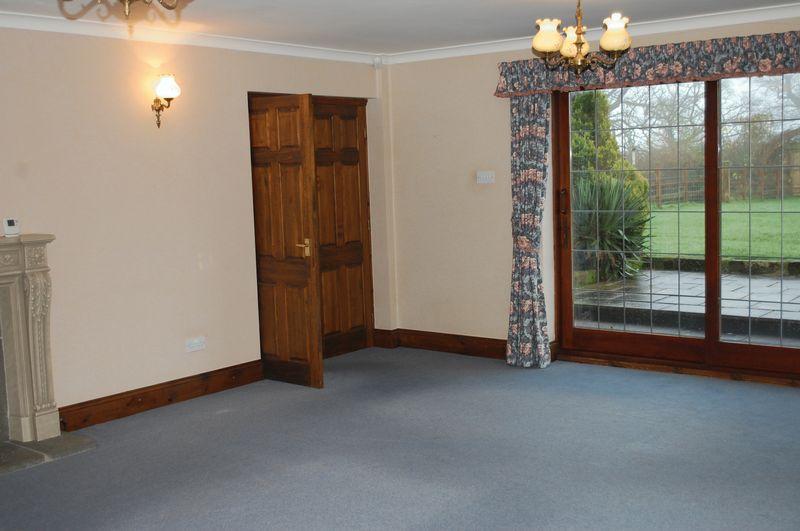 Lounge 2