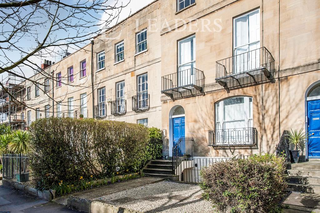 Gl50 1lr London Road, Cheltenham, GL52 1 bed apartment - £750 pcm (£173 pw)
