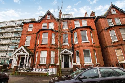 1 bedroom flat to rent, Cromwell Road, Hove, BN3