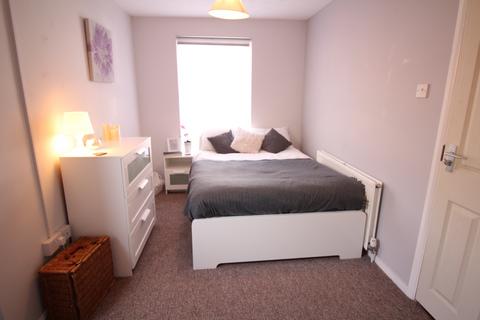 1 bedroom in a house share to rent, Winchester Road, Colchester, CO2