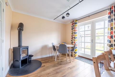 6 Middle Leigh, Street, BA16 0LA