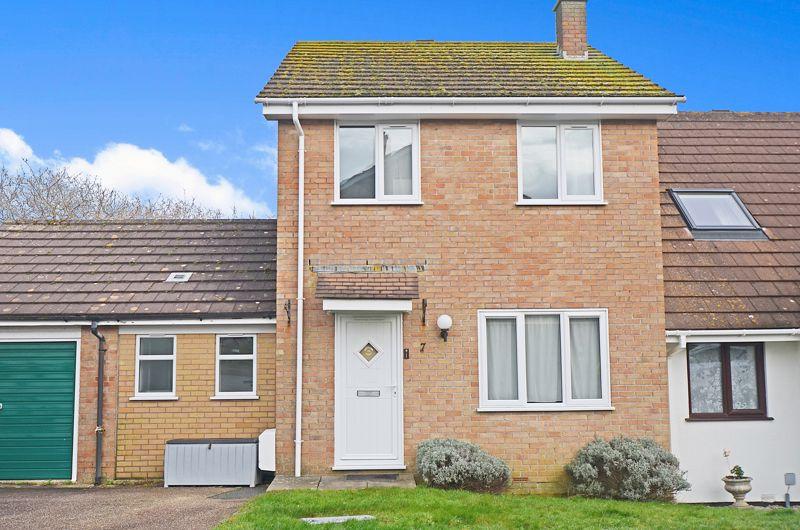 Polmennor Road, Falmouth TR11 3 bed semidetached house for sale £365,000