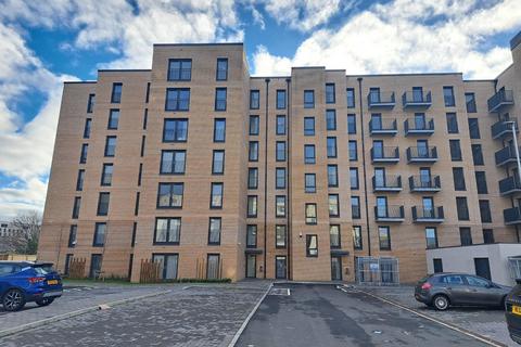 3 bedroom flat to rent, Minerva Square, Glasgow, G3