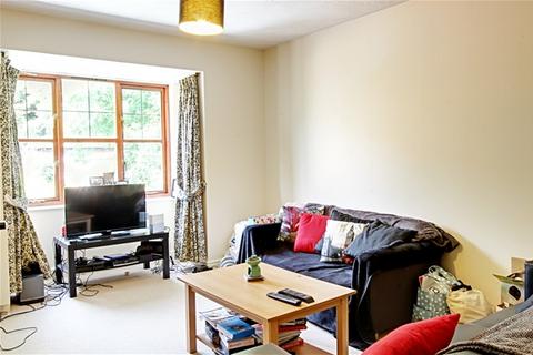 2 bedroom flat for sale, Admiral Court, Barton Close, Hendon