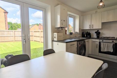 3 bedroom semi-detached house for sale, Findon Way, Skelmersdale WN8