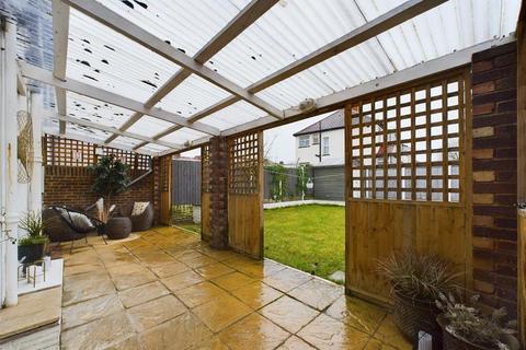 50 Westbury Avenue, Southall, UB1 2UZ