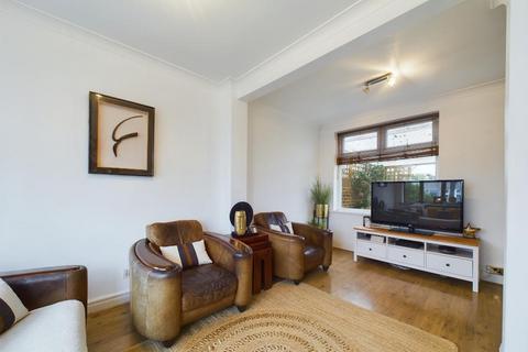 50 Westbury Avenue, Southall, UB1 2UZ