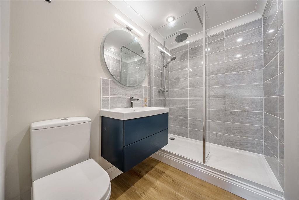Ensuite