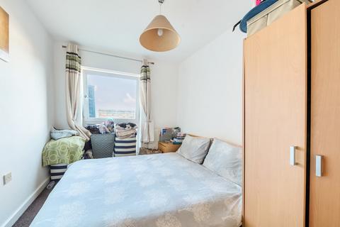 2 bedroom apartment for sale, Metropolitan Station Approach, Watford, Hertfordshire