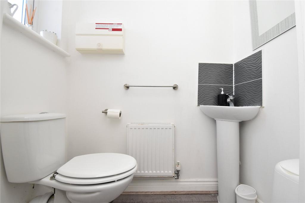 Ground Floor Wc