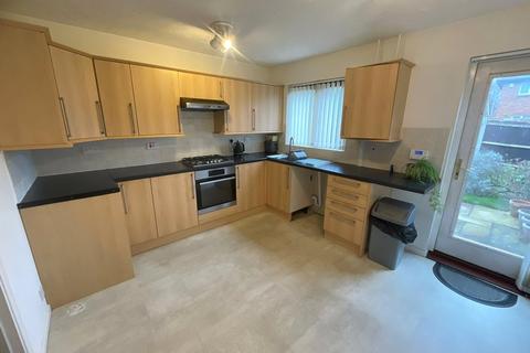 2 bedroom end of terrace house for sale, Trinity Road, Gravesend, Kent, DA12