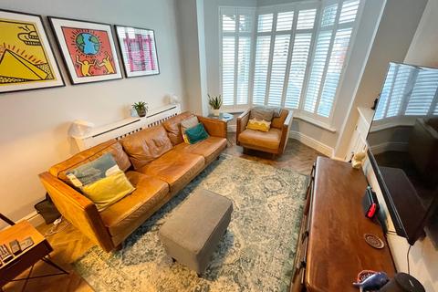 2 bedroom terraced house for sale, Victoria Avenue, Lancaster