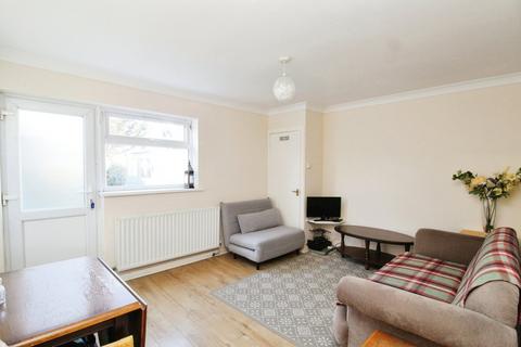 1 bedroom flat for sale, Aberdour Road, GOODMAYES, IG3