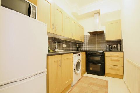 1 bedroom flat for sale, Aberdour Road, GOODMAYES, IG3