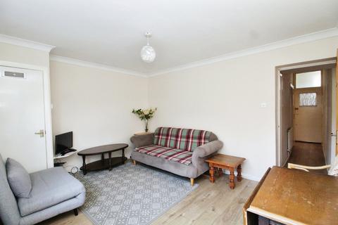 1 bedroom flat for sale, Aberdour Road, GOODMAYES, IG3