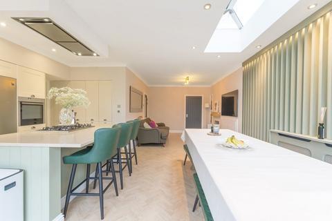 35 Cambridge Avenue, Welling, DA16 2PH