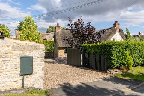 3 bedroom cottage for sale, Main Street, Harome YO62