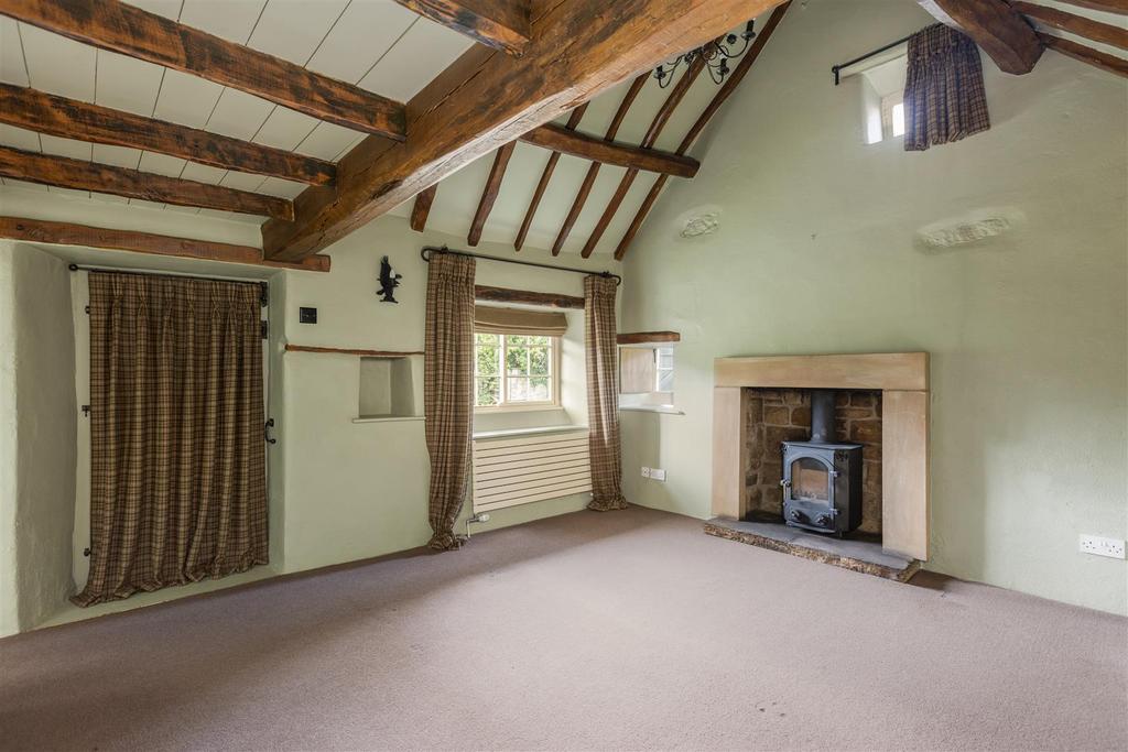 Black Eagle Cottage Sitting Room-3.jpg