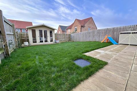 22 Dove Road, Pickering, YO18 7UD