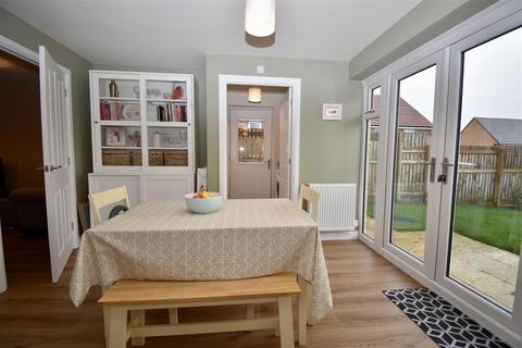 22 Dove Road, Pickering, YO18 7UD