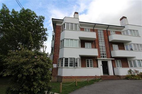 3 bedroom apartment to rent, Hollywood Court, Elstree WD6