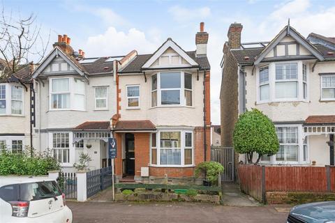 35 Kenilworth Road, London, SE20 7QG