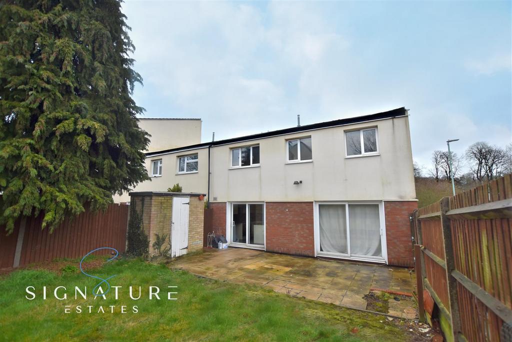 Boundary Way, Watford 3 bed end of terrace house to rent £1,600 pcm
