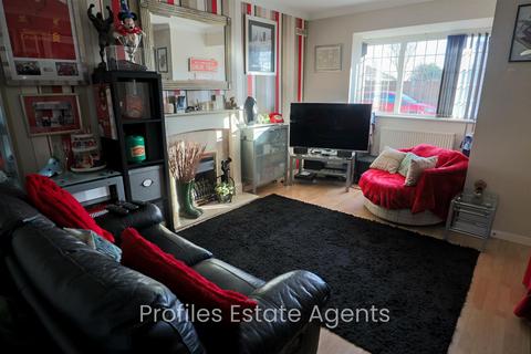 3 bedroom semi-detached house for sale, Florian Way, Hinckley