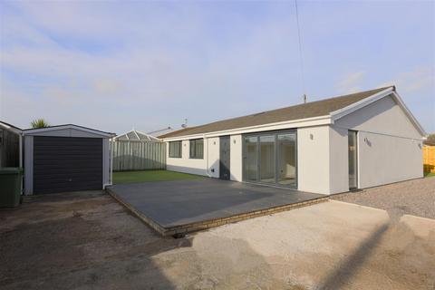 3 bedroom semi-detached bungalow for sale, Bryn Henllan, Brynna, Pontyclun, Rhondda Cynon Taff, CF72 9SG