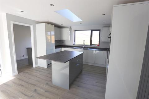 7 Bryn Henllan, Brynna, Pontyclun, CF72 9SG